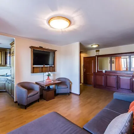 Two-room On Maidan Nezavisimosti Apartment Kyiv